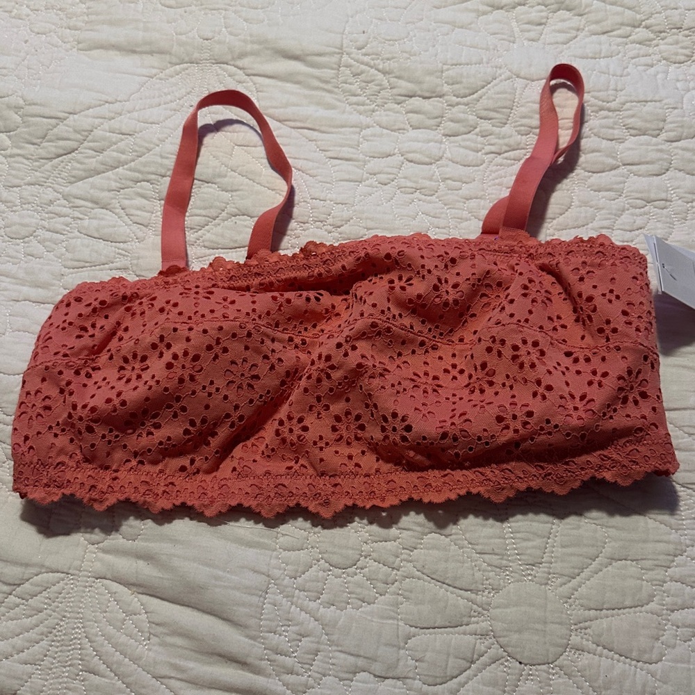 Lace Bralette in Coral Pink